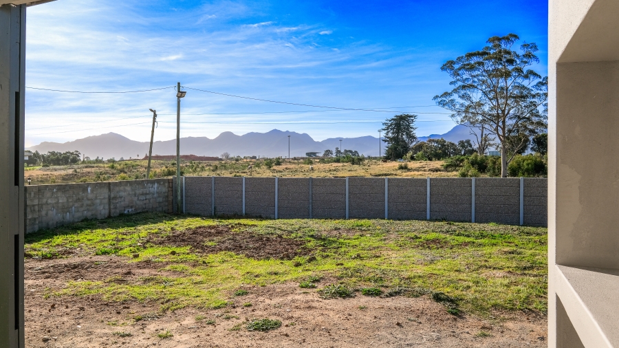3 Bedroom Property for Sale in Pacaltsdorp Western Cape